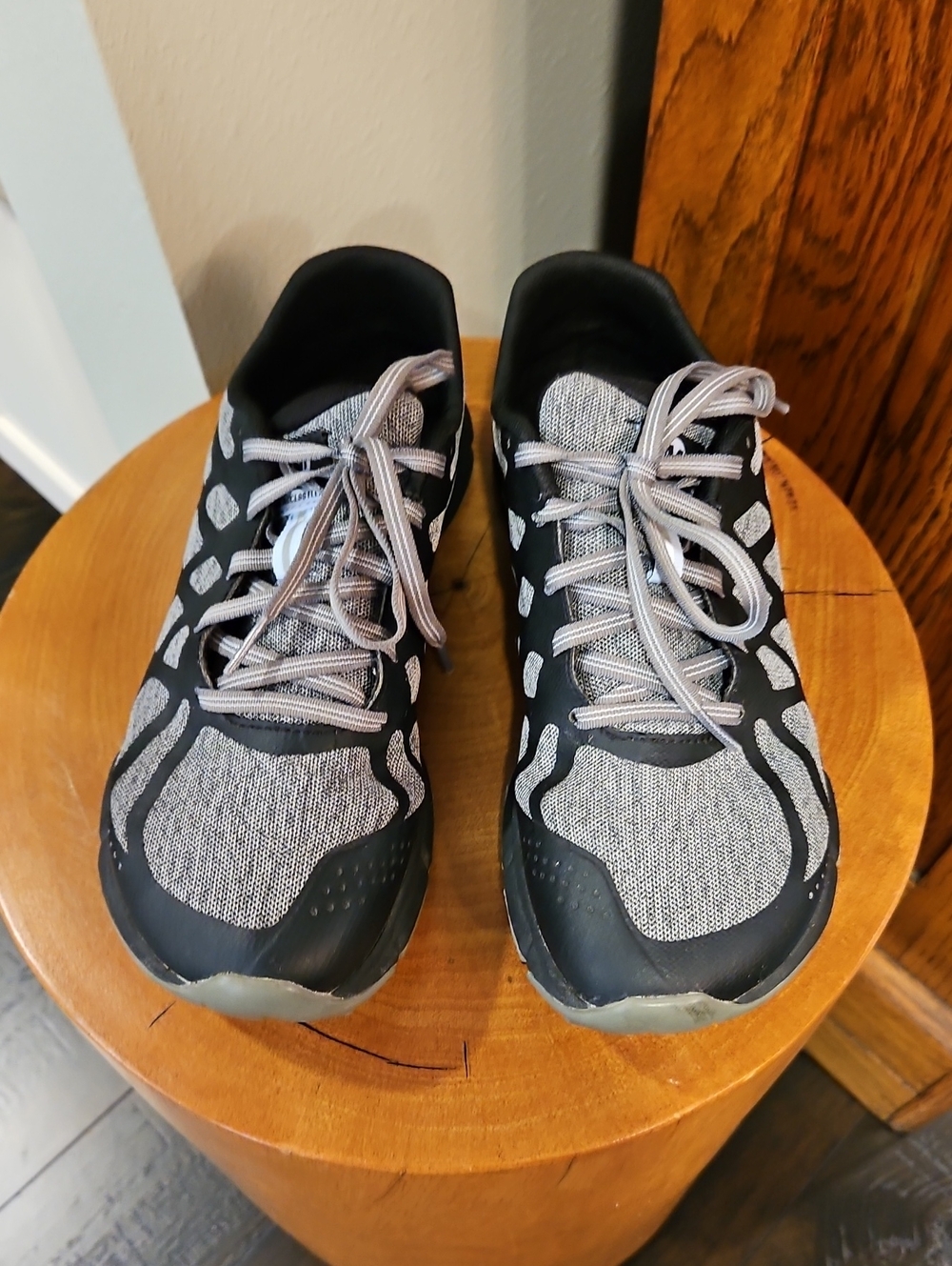 Merrell Barefoot 2 Womens Black and Gray Knit Trail Active Wear Sneakers Sz 7.5